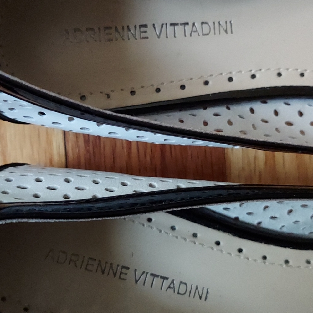 Adrienne Vittadini Alva Open Toed Flats Size 8.5 - Picture 9 of 17